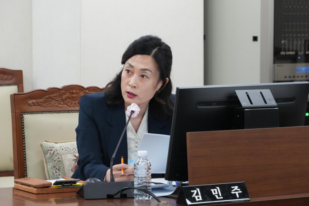 '제276회 임시회 의회운영위원회' 게시글의 사진(5) 'JN204877.jpg'