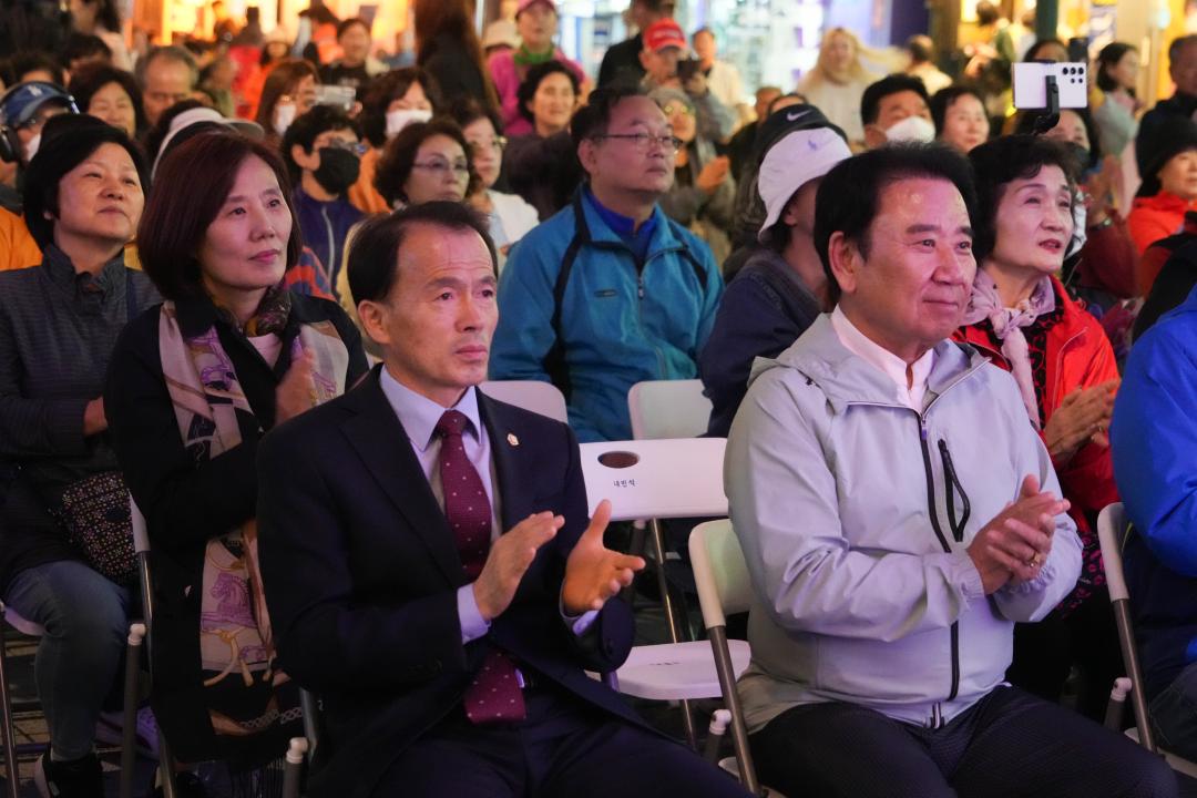 장미꽃빛거리 가을축제 '장미포차'