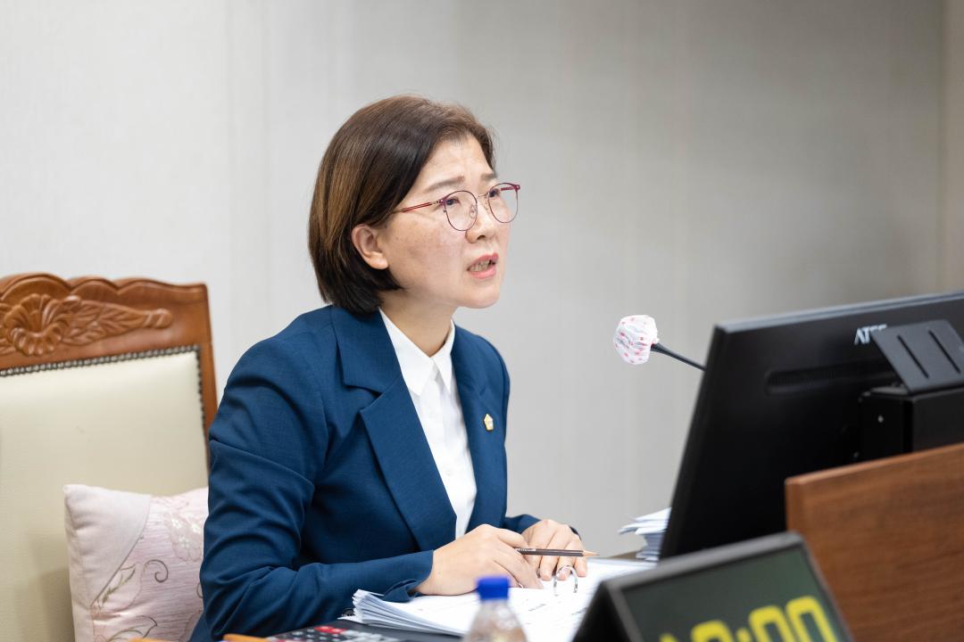 '제280회 정례회 행정재경위원회' 게시글의 사진(17) 'JN202558.jpg'