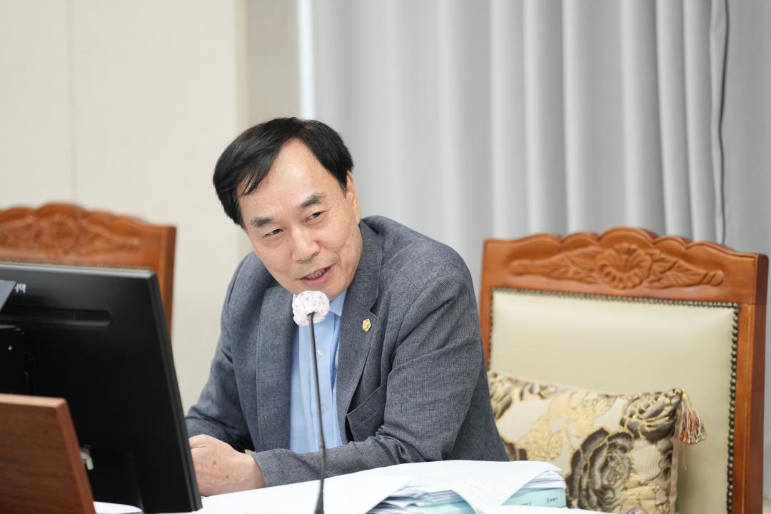 '제278회 임시회 행정재경위원회' 게시글의 사진(14) 'JN103798.jpg'