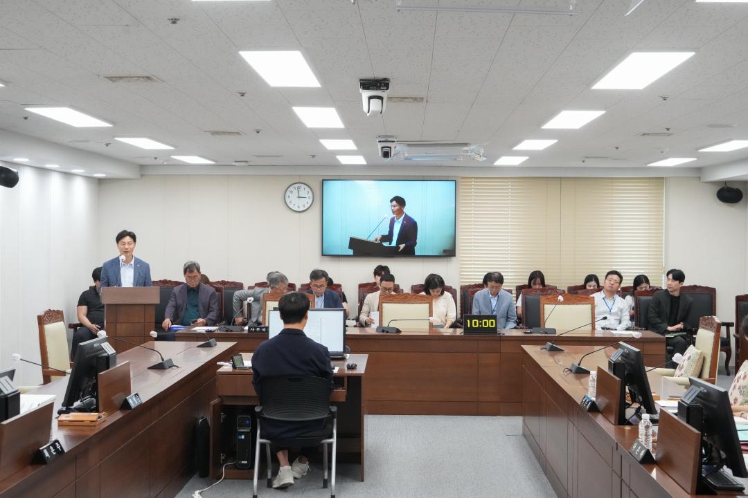'제269회 정례회 의회운영위원회 결산' 게시글의 사진(11) 'JN205932.jpg'