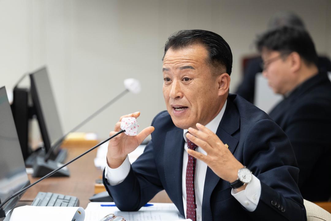 '제280회 정례회 행정재경위원회' 게시글의 사진(14) 'JN202811.jpg'