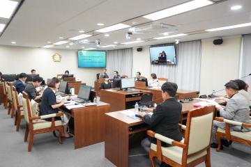 제285회 임시회 제1차 행정재경위원회